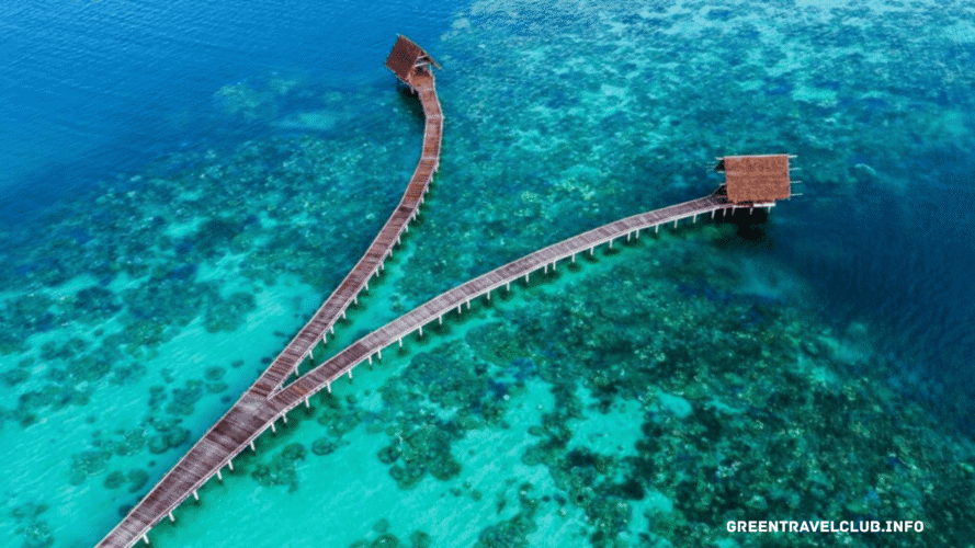 greentravelclub.info