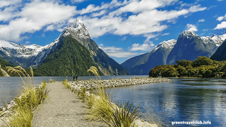 greentravelclub.info